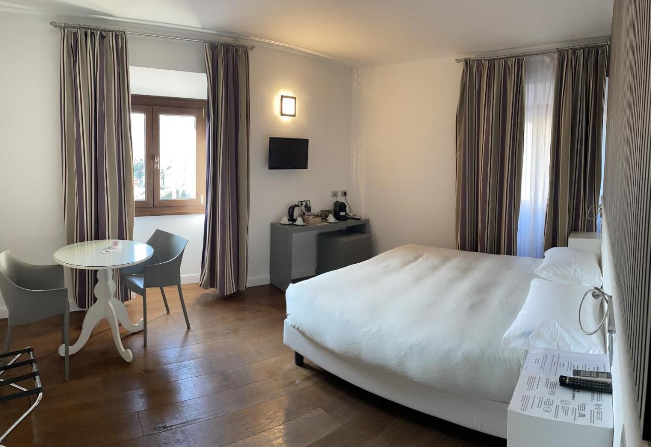 Hotel Il Vecchio Borgo Relais Como Exteriér fotografie
