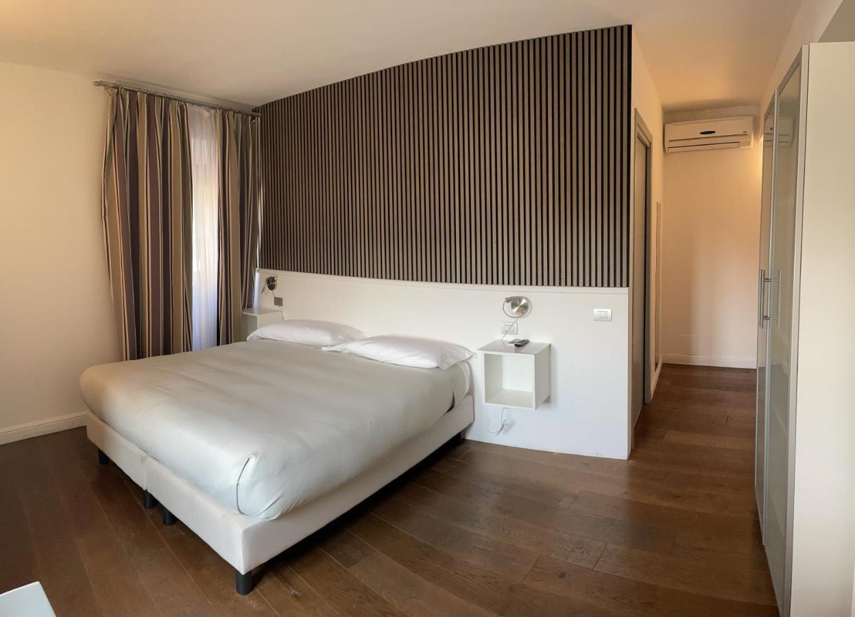 Hotel Il Vecchio Borgo Relais Como Exteriér fotografie